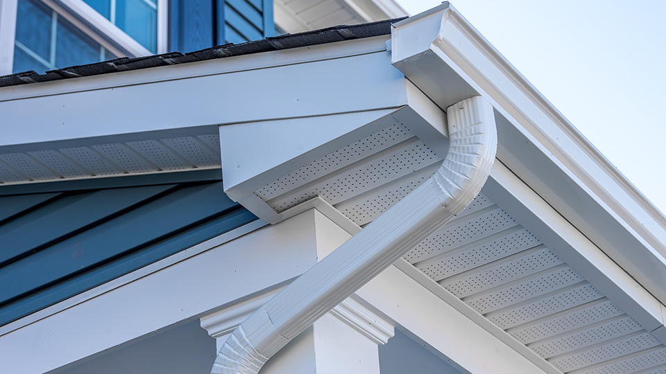 Gutters installation service