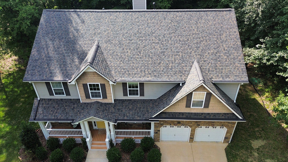 Residential roofing service